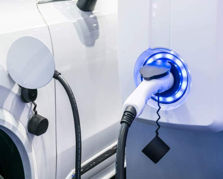 Borne de recharge Saint-Sulpice-la-Pointe